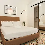 House Of Pomegranates By Holi Guest house