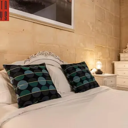 House Of Pomegranates By Holi Affittacamere