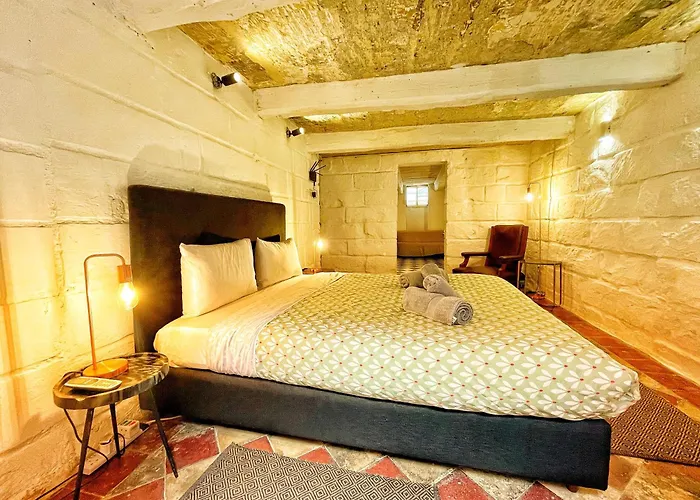 House Of Pomegranates By Holi 4* Sliema