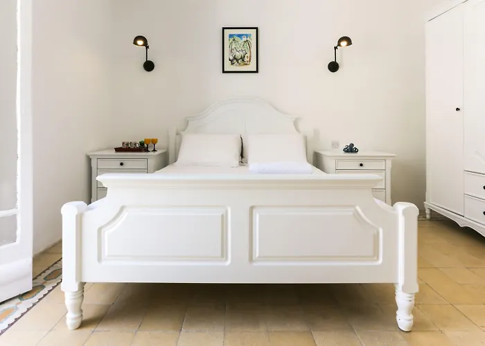 Vendégház House Of Pomegranates By Holi 4*