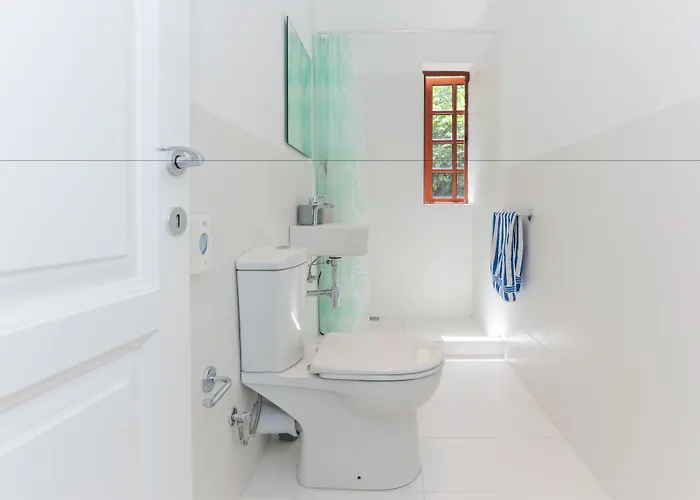 House Of Pomegranates By Holi Guest house 4*