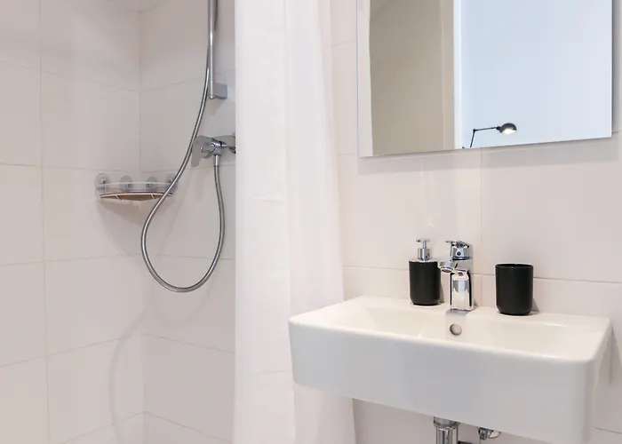 House Of Pomegranates By Holi 4* סליאמה