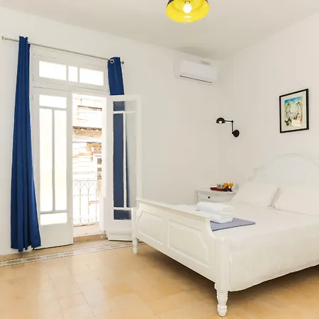 Πανσιόν House Of Pomegranates By Holi 4*