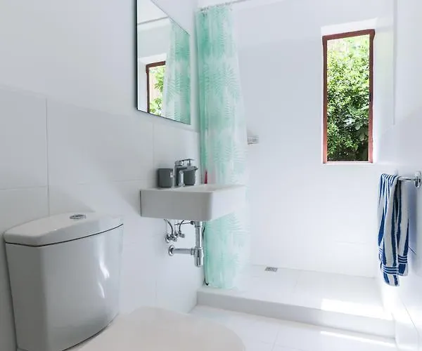 Pensiune House Of Pomegranates By Holi 4*