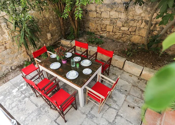 House Of Pomegranates By Holi 4*